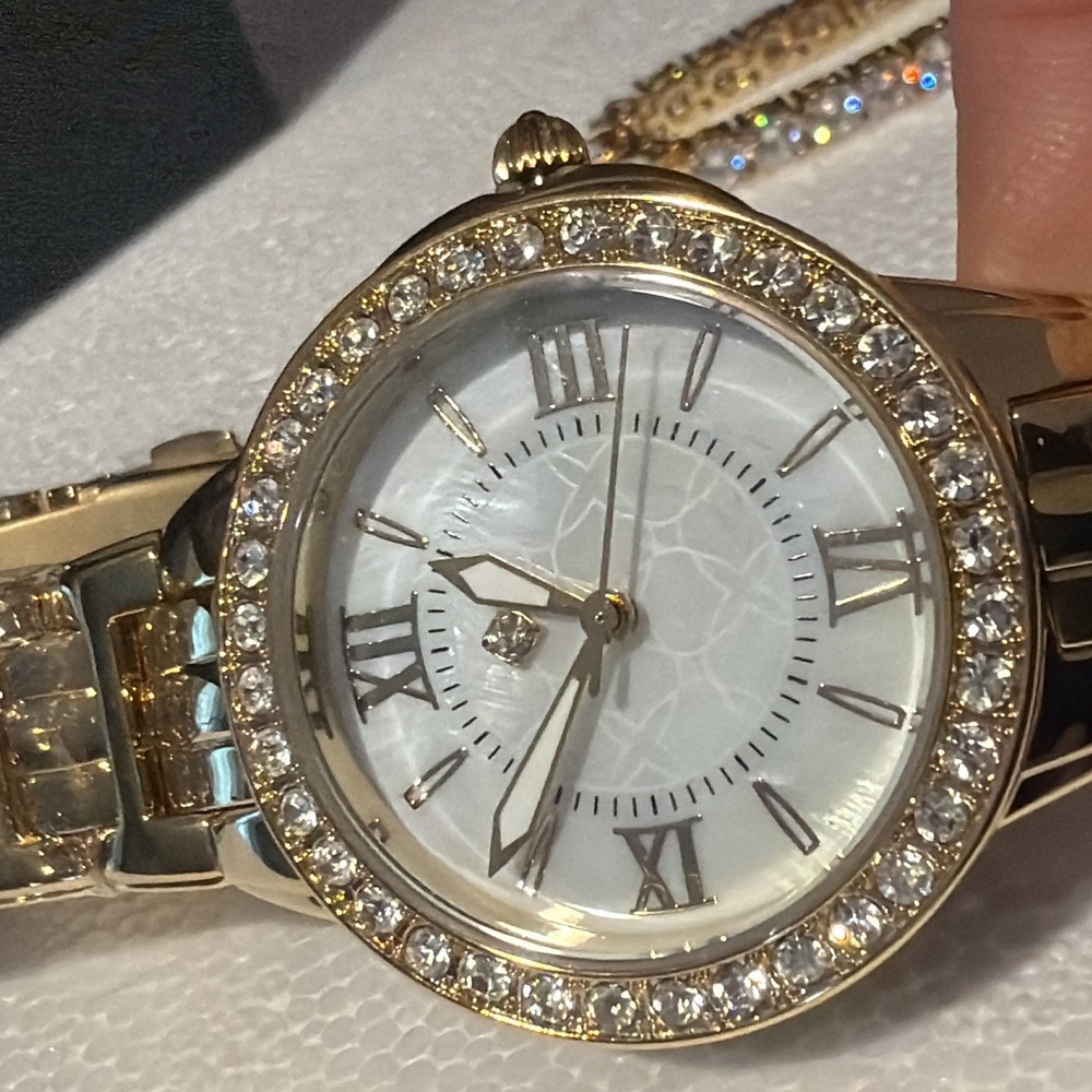 Danbury Mint Gold-tone Watch MOP Dial and Crystal Tennis Bracelet Box Set NWOT - Picture 8 of 8